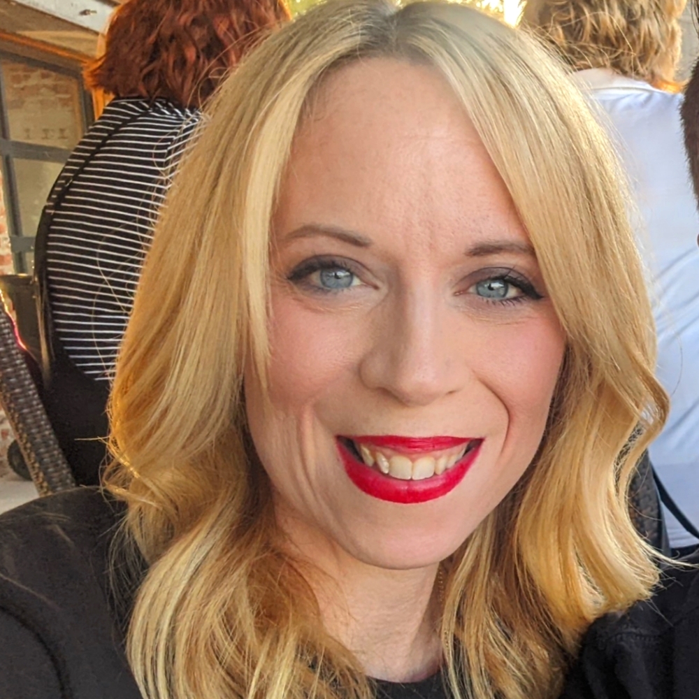 Meet your Posher, Sara